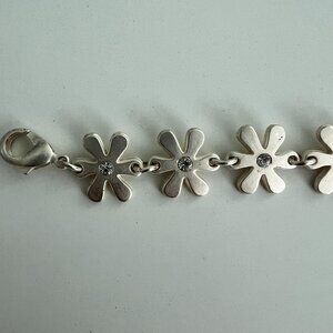 Marccain Women's Silver Flower Bracelet with Crystals